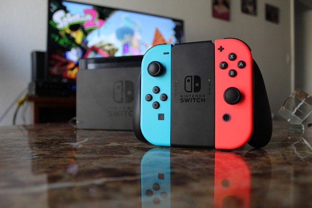 定価 スイッチ 本体