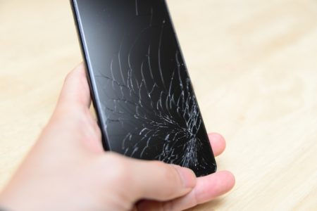 スマホ画面割れ